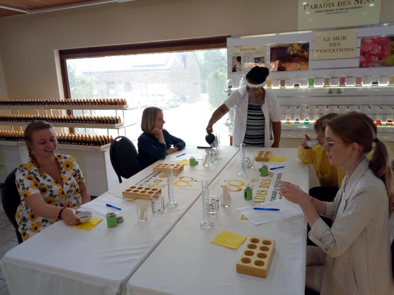 Rien que les Thés spéciaux de la Parfumerie ÔÔ Paradis des Sens à Walcourt valent le détour !