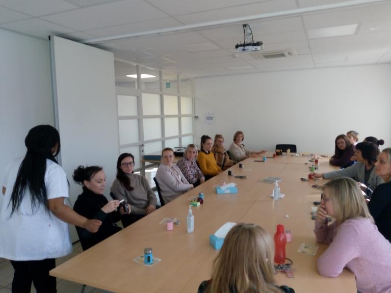 Team Building en votre entreprise Une manière originale de fédérer votre groupe ! Parfumerie ÔÔ Paradis des Sens en Belgique
