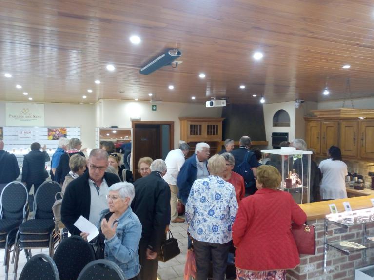 Activités pour Seniors à la Parfumerie ÔÔ Paradis des Sens à Walcourt