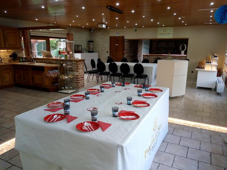 Salle pour fêter son Anniversaire à la Parfumerie ÔÔ Paradis des Sens à Walcourt