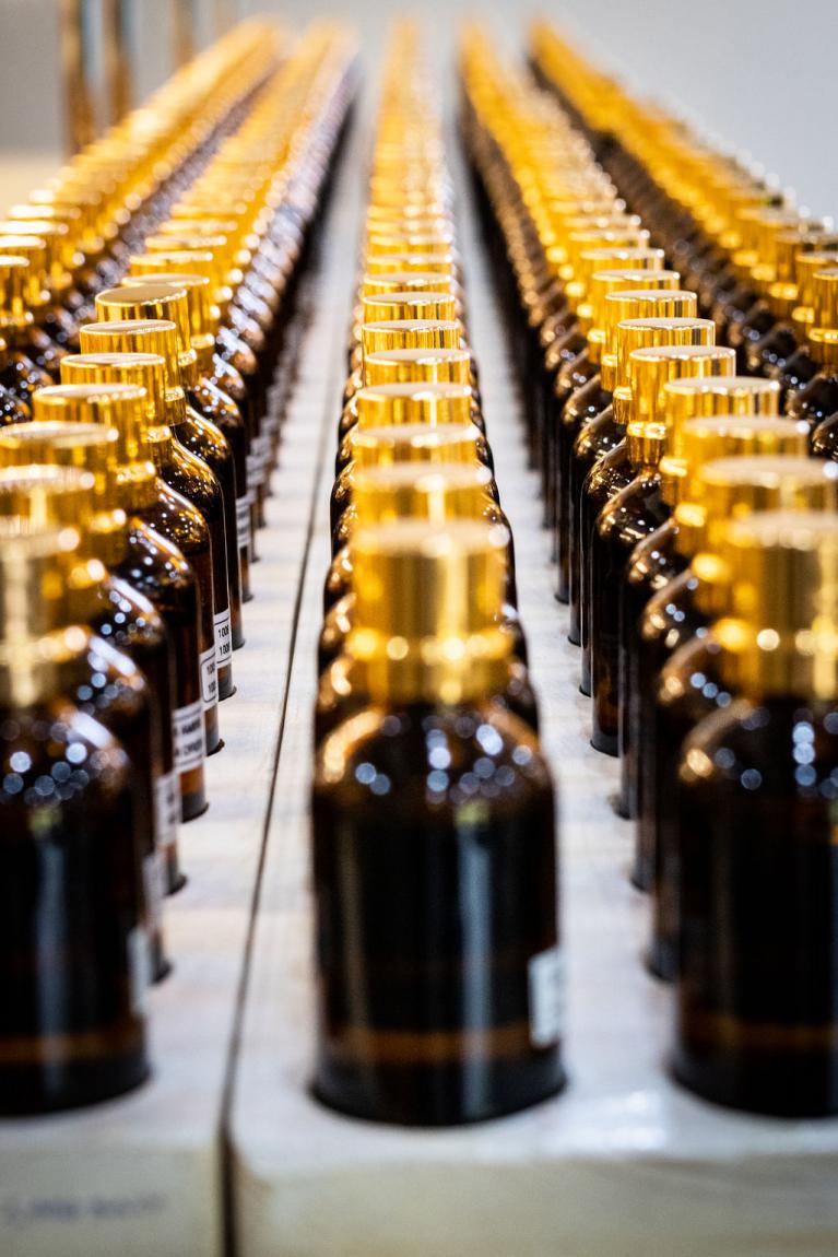 Artisan Parfumeur en Belgique - Découvrez la Parfumerie ÔÔ Paradis des Sens à Walcourt