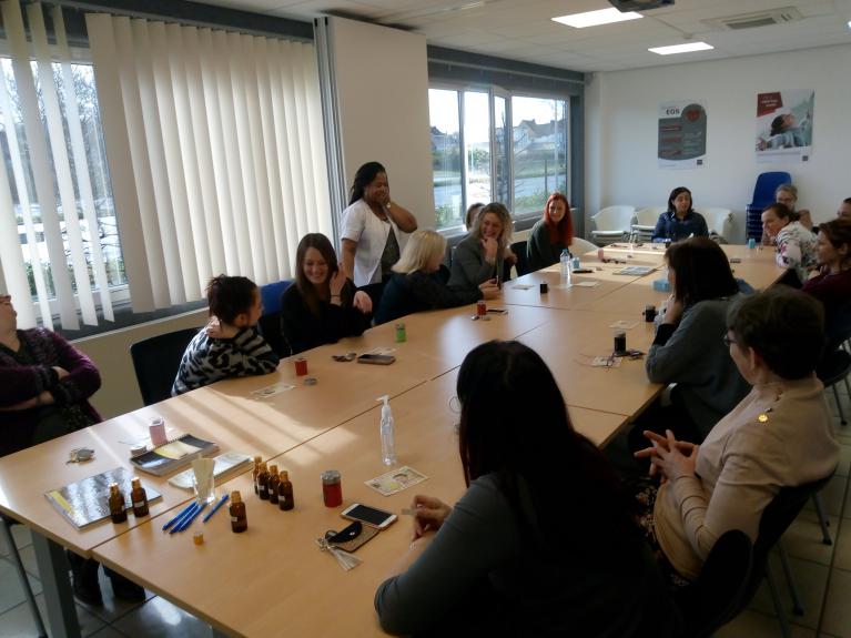 Atelier spécial pour la Journée de la Femme (organisé en entreprise à Mouscron)