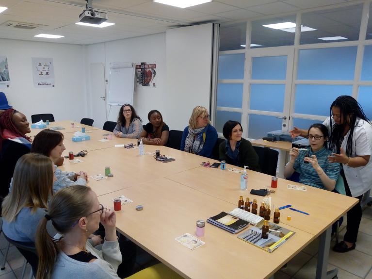 Atelier spécial pour la Journée de la Femme (organisé en entreprise à Mouscron)
